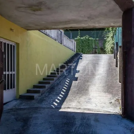 Casa Vacacional Planta Baja 比戈